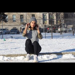 Meet your Posher, Nour